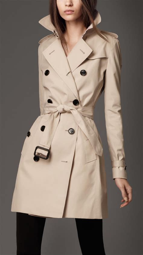 lightweight trench coat women.